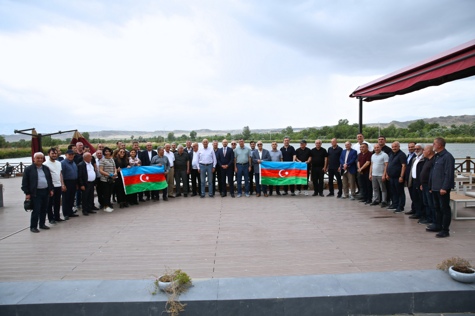 Ölkədə yaşanan siyasi həmrəyliyin təcəssümü (FOTO)