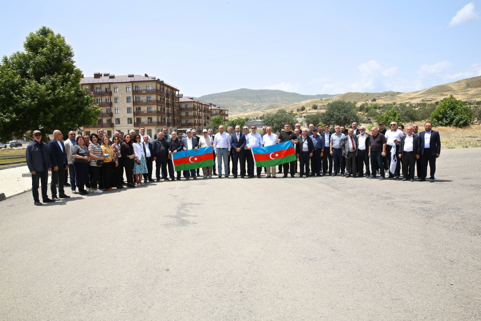 Ölkədə yaşanan siyasi həmrəyliyin təcəssümü (FOTO)