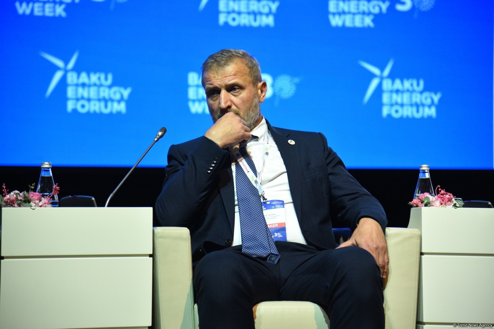 "TotalEnergies" Azərbaycanda bərpa olunan enerji layihələri vasitəsilə iştirakını gücləndirir