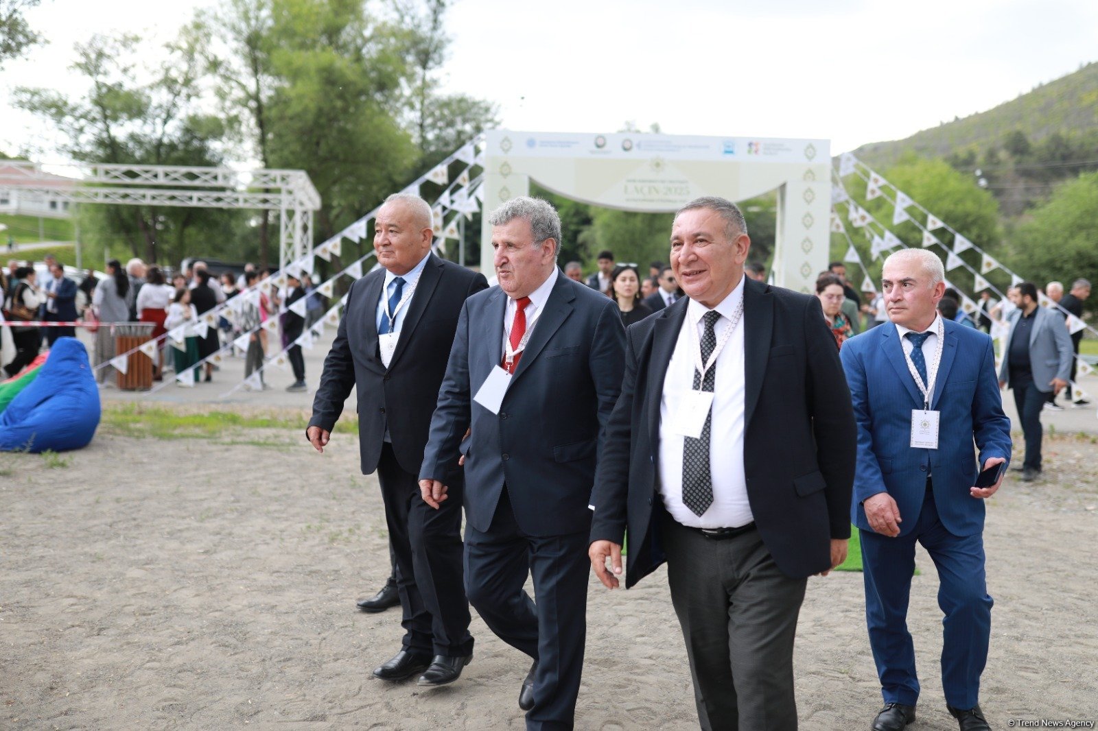 Laçında MDB ölkələrinin şirniyyat masası təqdim olunub (FOTO)