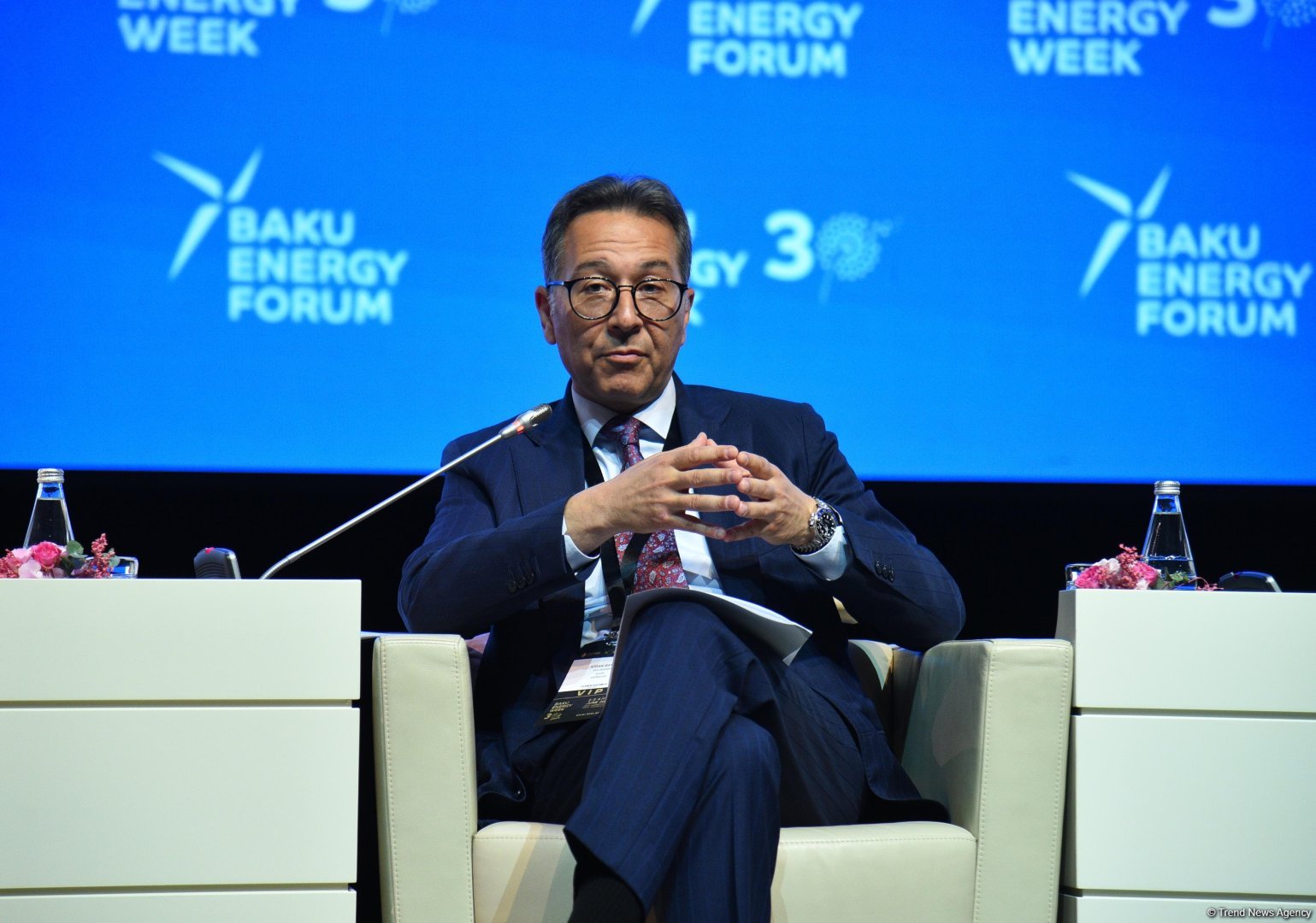 Bakı Enerji Forumu başa çatdı (YENİLƏNİB) (FOTO)