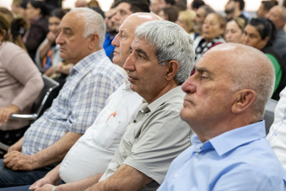Azərbaycanın vaxtilə işğal altında olan ərazilərində “parad” üçün silahların Ermənistandan gətirildiyi etiraf edilib (FOTO)