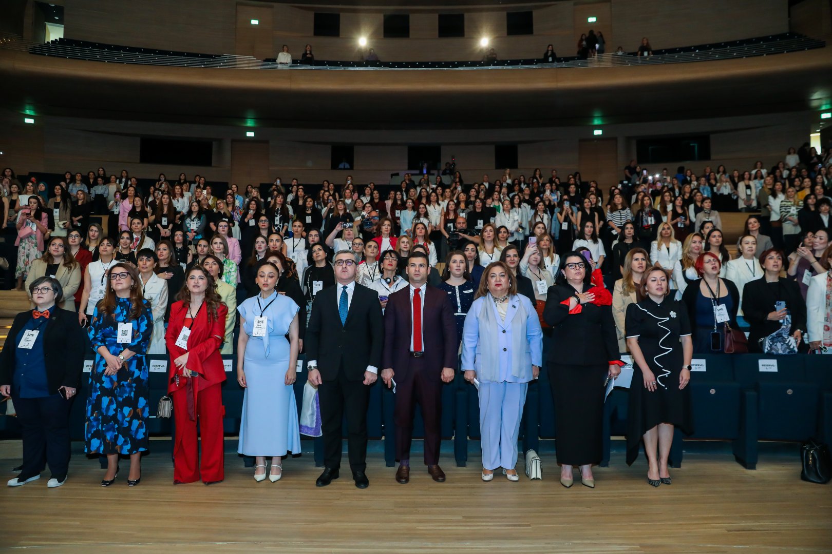 SHE CONGRESS 2025: Anı aşaraq liderlik (FOTO)