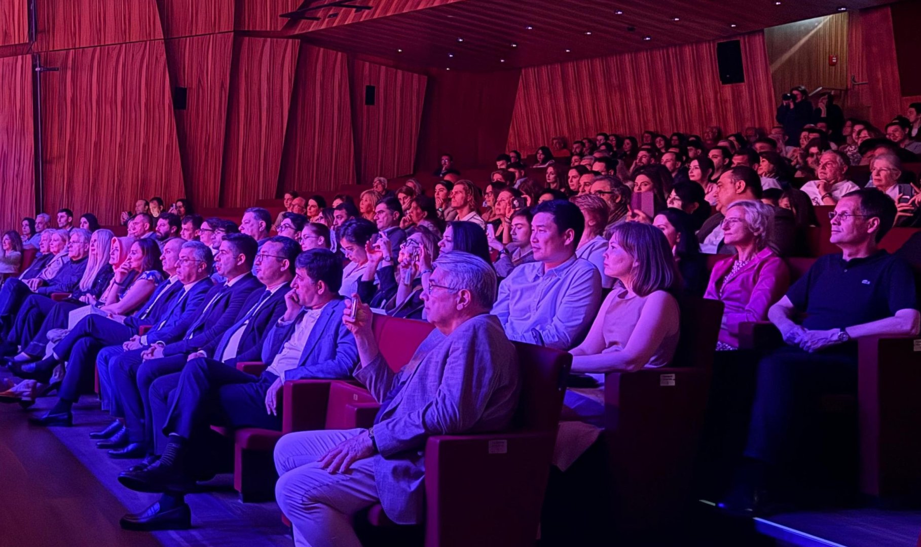 Vyanada “Alov ritmləri” adlı konsert keçirilib (FOTO)