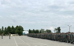Müdafiə Nazirliyinin rəhbərliyi şəxsi heyətlə görüşüb (FOTO)