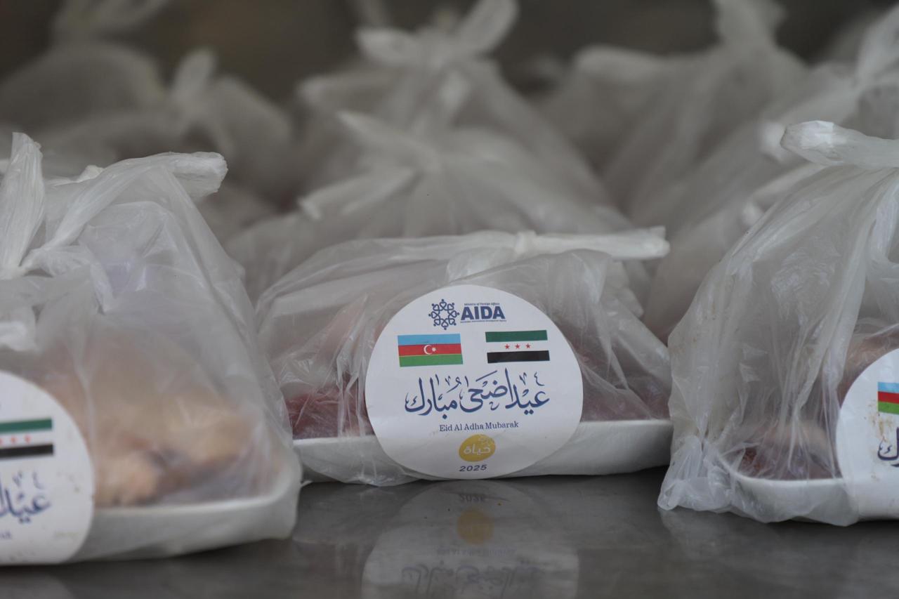 Azərbaycan Qurban bayramı münasibətilə Suriyada xeyriyyə aksiyası keçirib (FOTO)