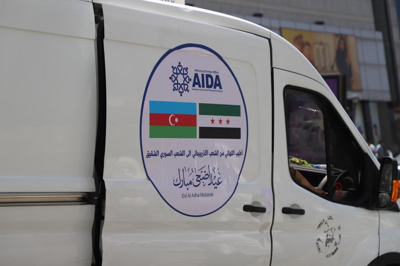 Azərbaycan Qurban bayramı münasibətilə Suriyada xeyriyyə aksiyası keçirib (FOTO)