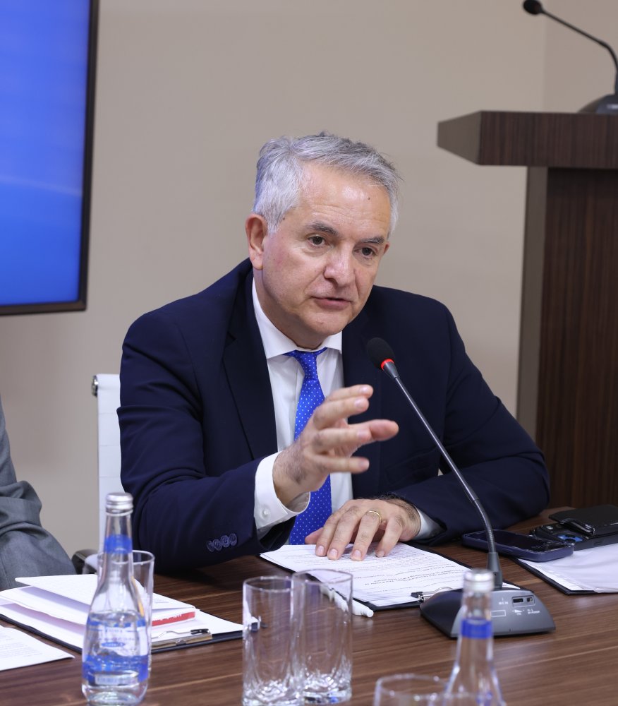 “Saxta xəbər və dezinformasiyaya qarşı mübarizədə jurnalistikanın gücü” mövzusunda təlim keçirilib (FOTO)