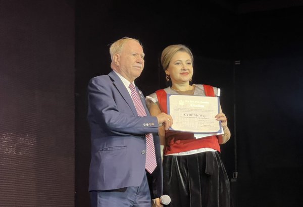 Nyu Yorkda “İpək Yolu–2025” beynəlxalq festivalı keçirilib (FOTO)