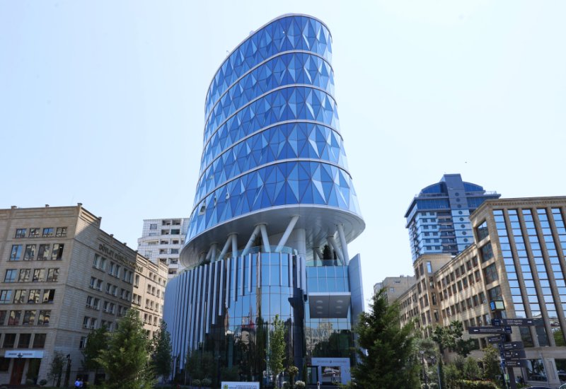 Gömrükdə yenilik: bəzi lisenziya və rüsumlar ləğv olunur