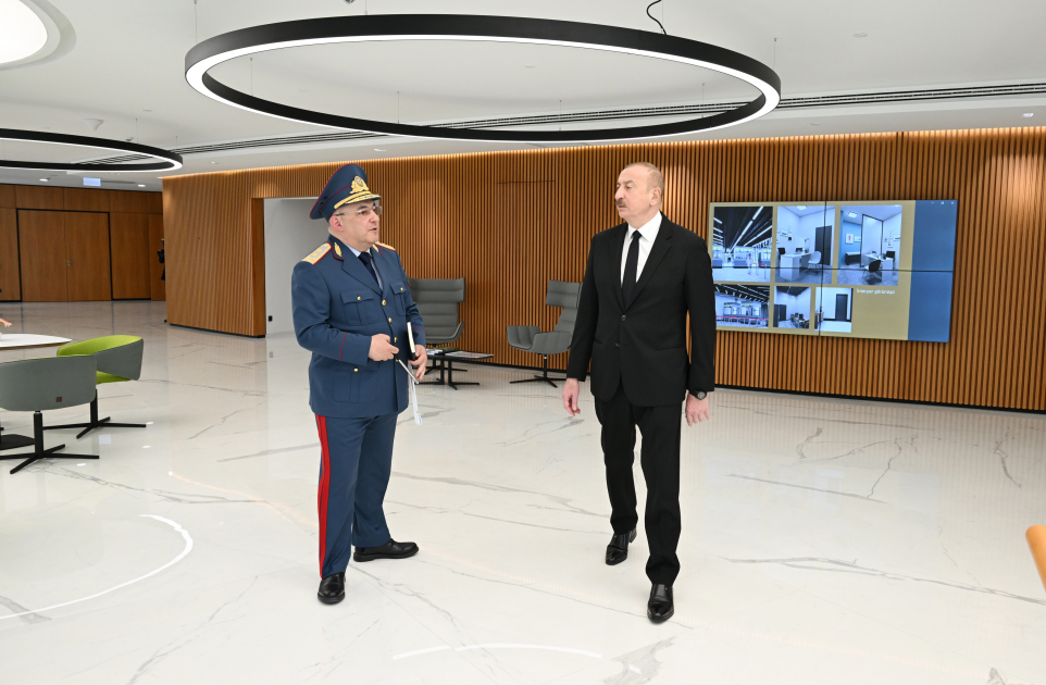 Prezident İlham Əliyev Dövlət Gömrük Komitəsinin yeni inzibati binasının açılışında iştirak edib (FOTO/VİDEO)