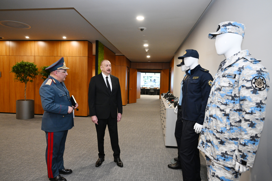 Prezident İlham Əliyev Dövlət Gömrük Komitəsinin yeni inzibati binasının açılışında iştirak edib (FOTO/VİDEO)
