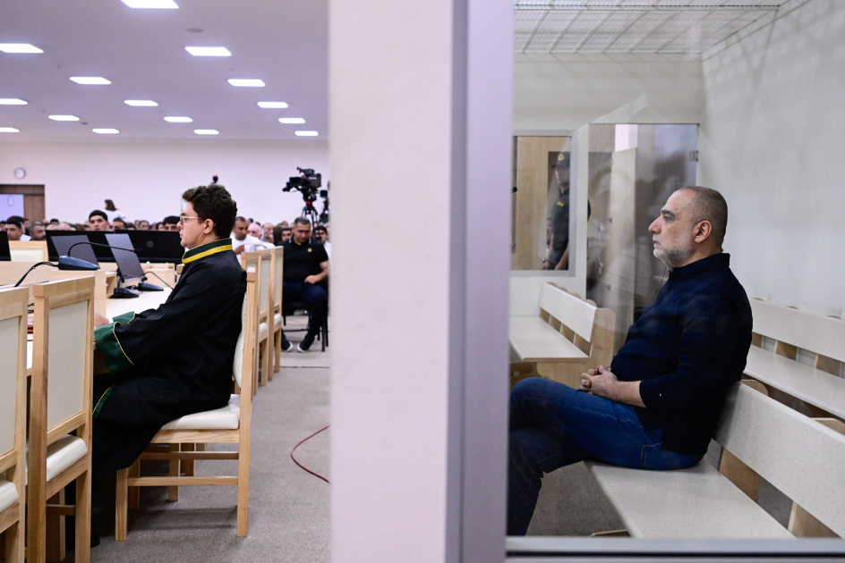 Ruben Vardanyanın məhkəməsində zərərçəkmişlər və zərərçəkmişlərin hüquqi varisləri ifadə veriblər (FOTO)