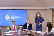 “Saxta xəbər və dezinformasiyaya qarşı mübarizədə jurnalistikanın gücü” mövzusunda təlim keçirilib (FOTO)