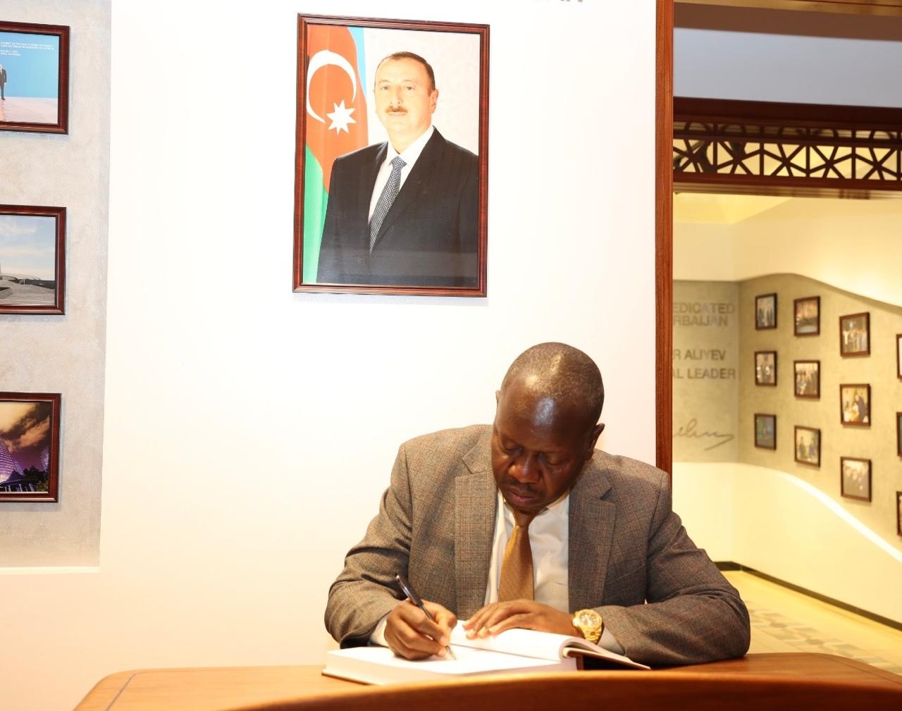 Baş prokuror Keniya səfirliyində olub, iki ölkə arasında əməkdaşlıq istiqamətləri müzakirə edilib (FOTO)