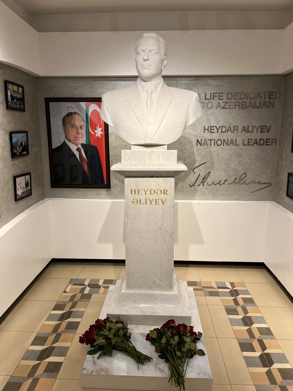 Baş prokuror Keniya səfirliyində olub, iki ölkə arasında əməkdaşlıq istiqamətləri müzakirə edilib (FOTO)