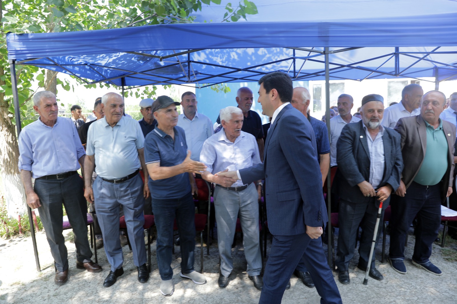 Xaçmaz İcra Hakimiyyətinin başçısı növbəti səyyar qəbul keçirib (FOTO)