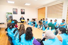 Heydər Əliyev Fondunun vitse-prezidenti Leyla Əliyevanın təşəbbüsü ilə Xızı rayonunda keçirilən “Gənc arıçı” layihəsinin təlim mərhələsi yekunlaşıb (FOTO)