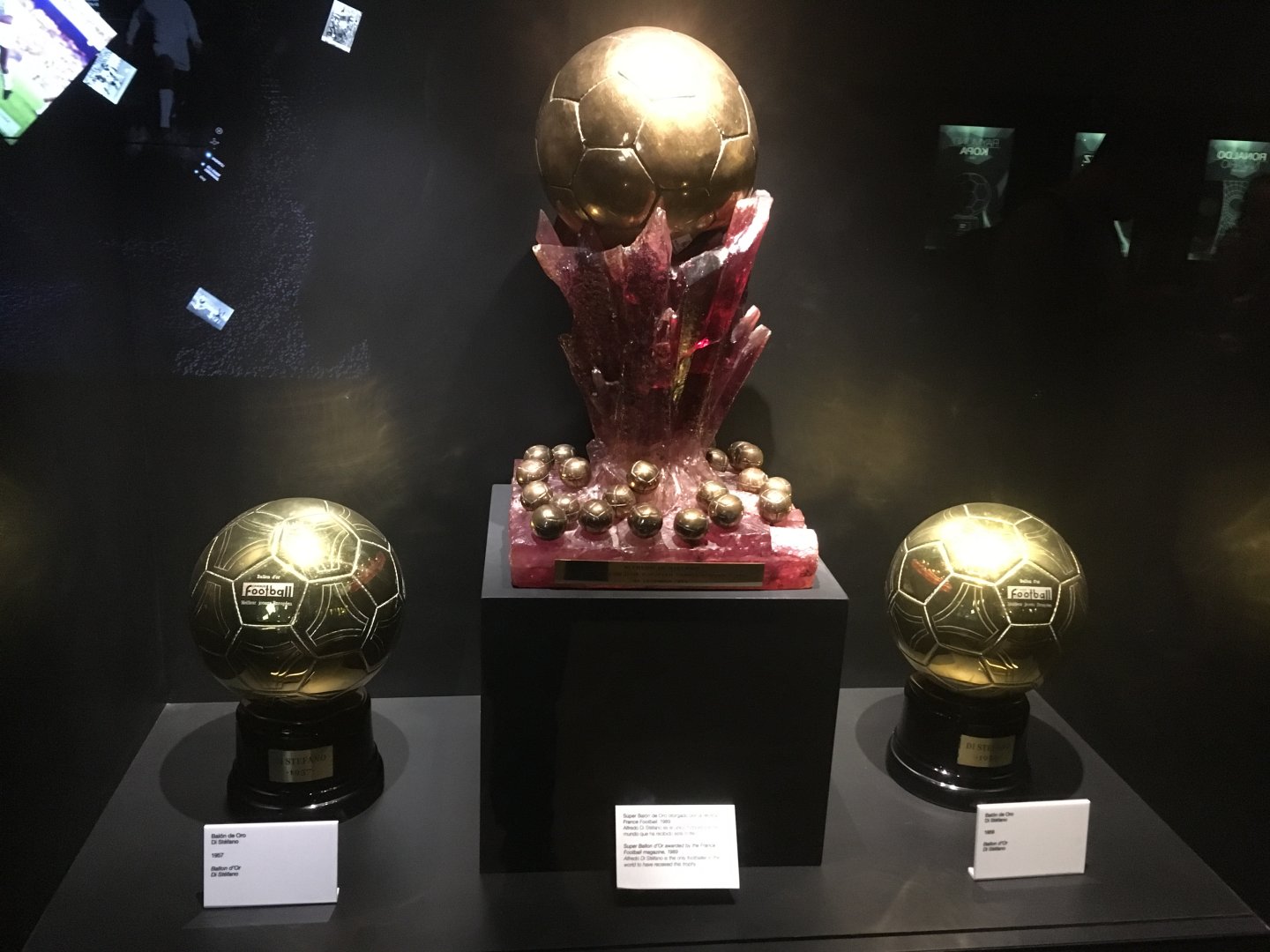 "France Football" 40 ildən sonra "Super Qızıl top"u yenidən təqdim edə bilər