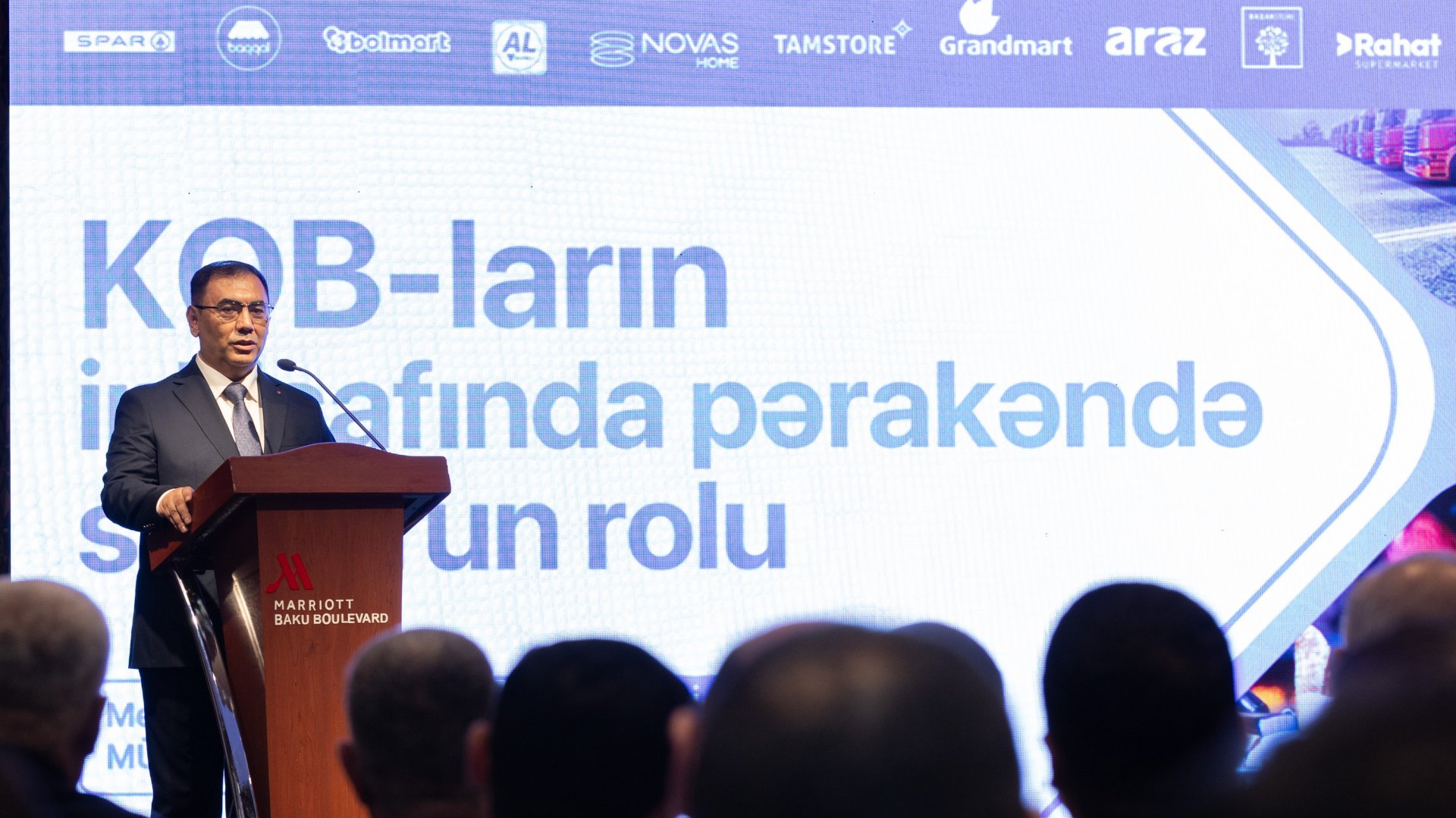 TŞİİB, Mətbuat Şurası və Veysəloğlu Şirkətlər Qrupu müsabiqə iştirakçıları olan jurnalistləri mükafatlandırdı (FOTO)