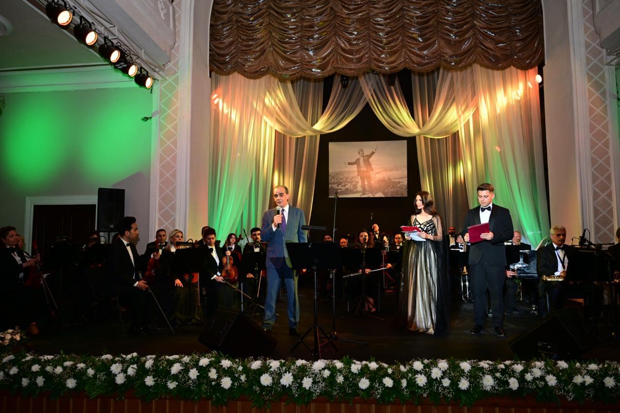 Dövlət Mahnı Teatrında Rəşid Behbudovun xatirə otağı yaradılıb (FOTO)