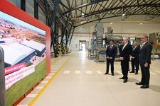 Prezident İlham Əliyev Bakıda müxtəlif növ və çeşiddə qəlyanaltı məhsullarının istehsalı zavodunun açılışında iştirak edib (FOTO/VİDEO)