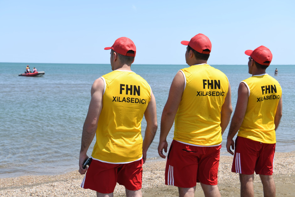 FHN bu tarixdən çimərliklərdə gücləndirilmiş iş rejiminə keçəcək (FOTO)
