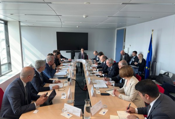Brüsseldə Azərbaycan-Avropa İttifaqı Enerji Dialoqunun üçüncü iclası keçirilib (FOTO)