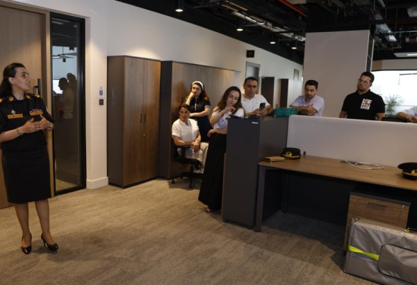 FHN SOCAR-da maarifləndirmə tədbiri keçirib (FOTO)