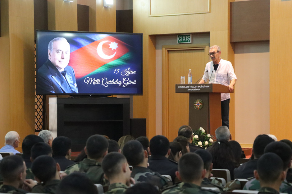 Fövqəladə Hallar Nazirliyi Milli Qurtuluş Gününə həsr olunmuş tədbir keçirib (FOTO)