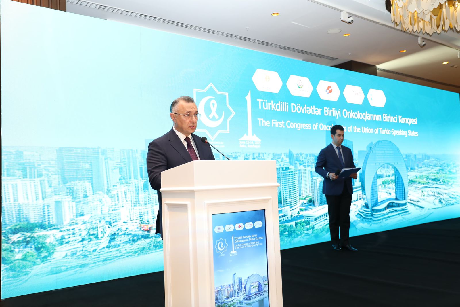 Onkoloji diaqnoz artıq ümidverici müalicə çağırışına çevrilib - Nazir