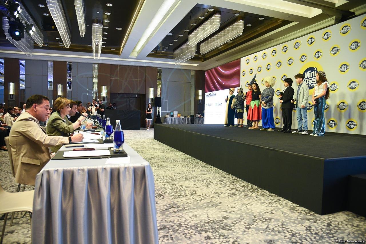 “Miniboss Business School Baku” tələbələrinin startaplar üzrə 5-ci Milli Çempionatı keçirildi (FOTO)