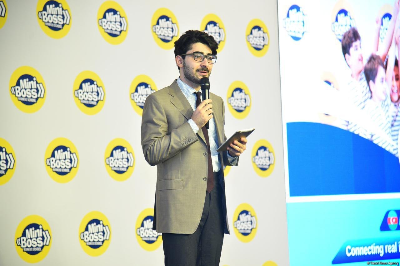 “Miniboss Business School Baku” tələbələrinin startaplar üzrə 5-ci Milli Çempionatı keçirildi (FOTO)