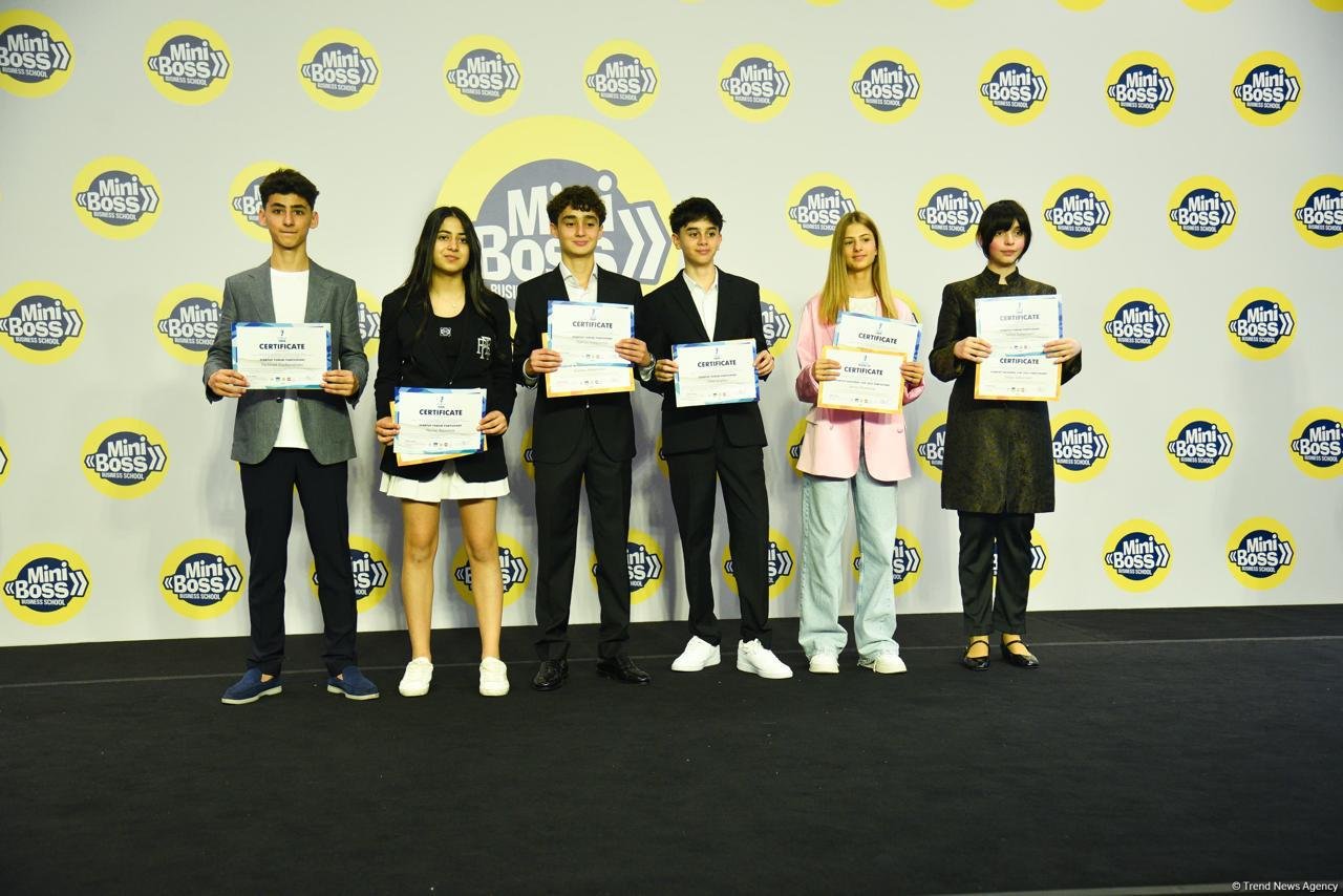 “Miniboss Business School Baku” tələbələrinin startaplar üzrə 5-ci Milli Çempionatı keçirildi (FOTO)