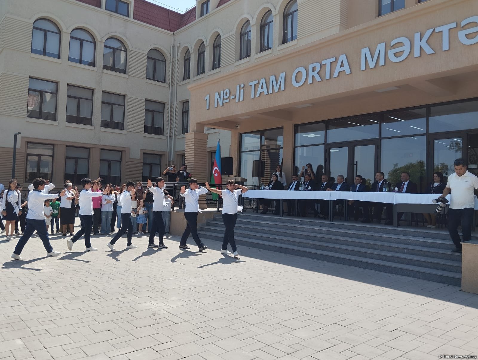 34 il sonra Şuşada “Son zəng” çalınıb (FOTO)