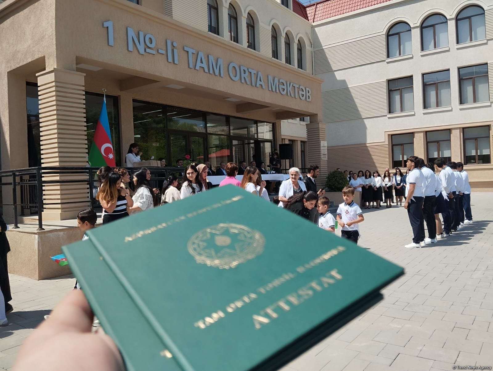 34 il sonra Şuşada “Son zəng” çalınıb (FOTO)