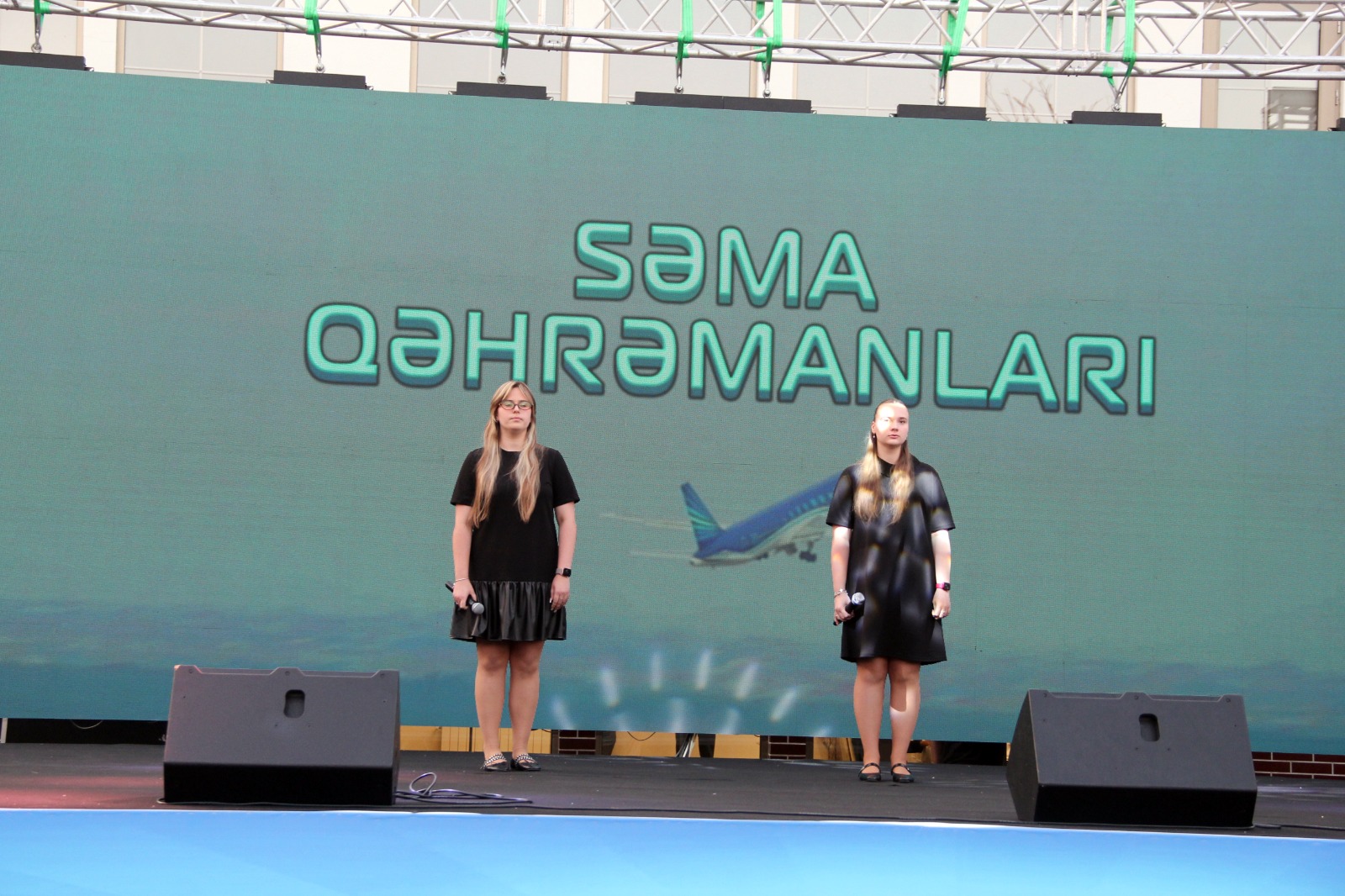 Xaçmaz rayonunda “Qurtuluş suverenliyimizin təməlidir!”  adlı bayram koserti təşkil olunub (FOTO)