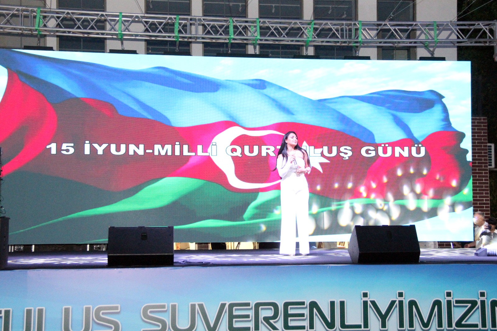 Xaçmaz rayonunda “Qurtuluş suverenliyimizin təməlidir!”  adlı bayram koserti təşkil olunub (FOTO)