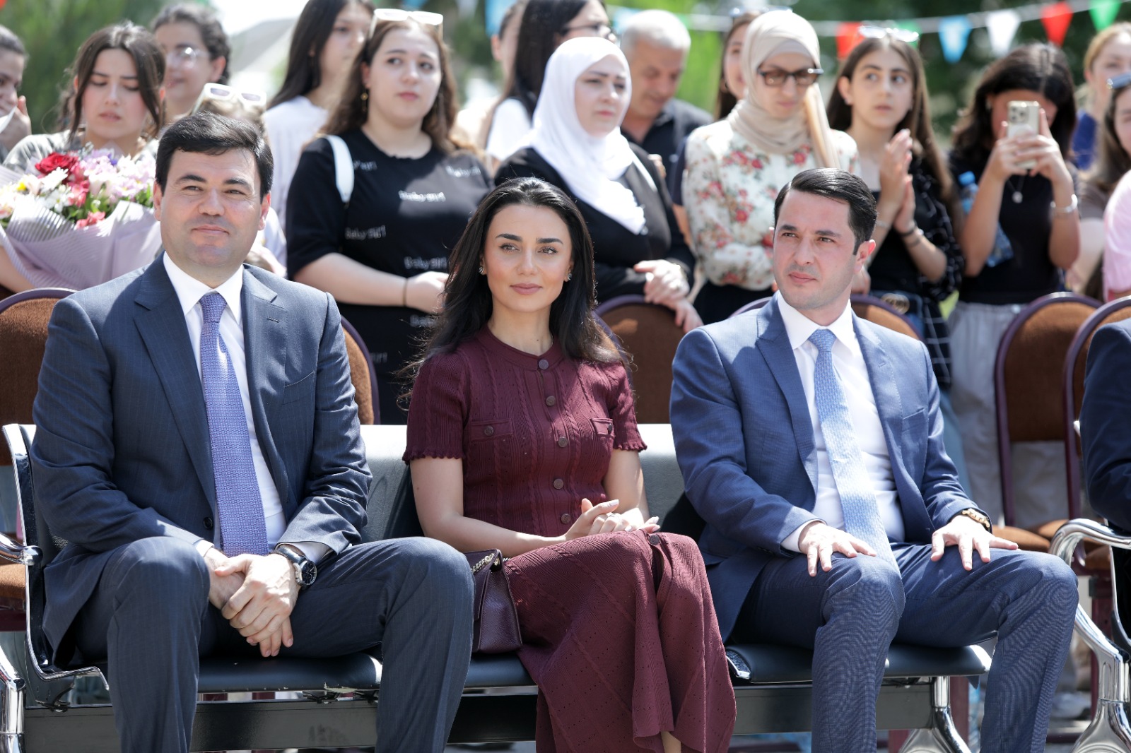 Xaçmaz rayonunda fəaliyyət göstərən tam orta məktəblərdə “Son zəng” tədbirləri keçirilib (FOTO)