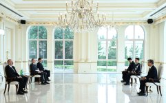 Prezident İlham Əliyev Koreya Respublikasının Azərbaycanda yeni təyin olunmuş səfirinin etimadnaməsini qəbul edib (FOTO)