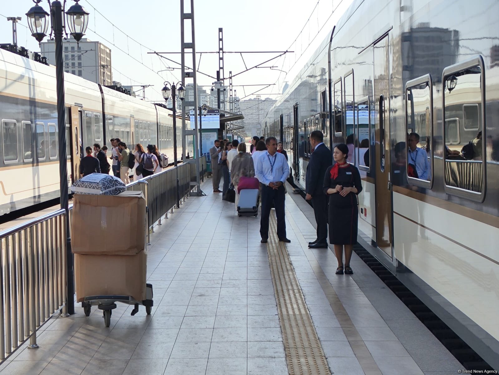 Bakı-Qazax sürətli sərnişin qatarı istifadəyə verilib (FOTO)