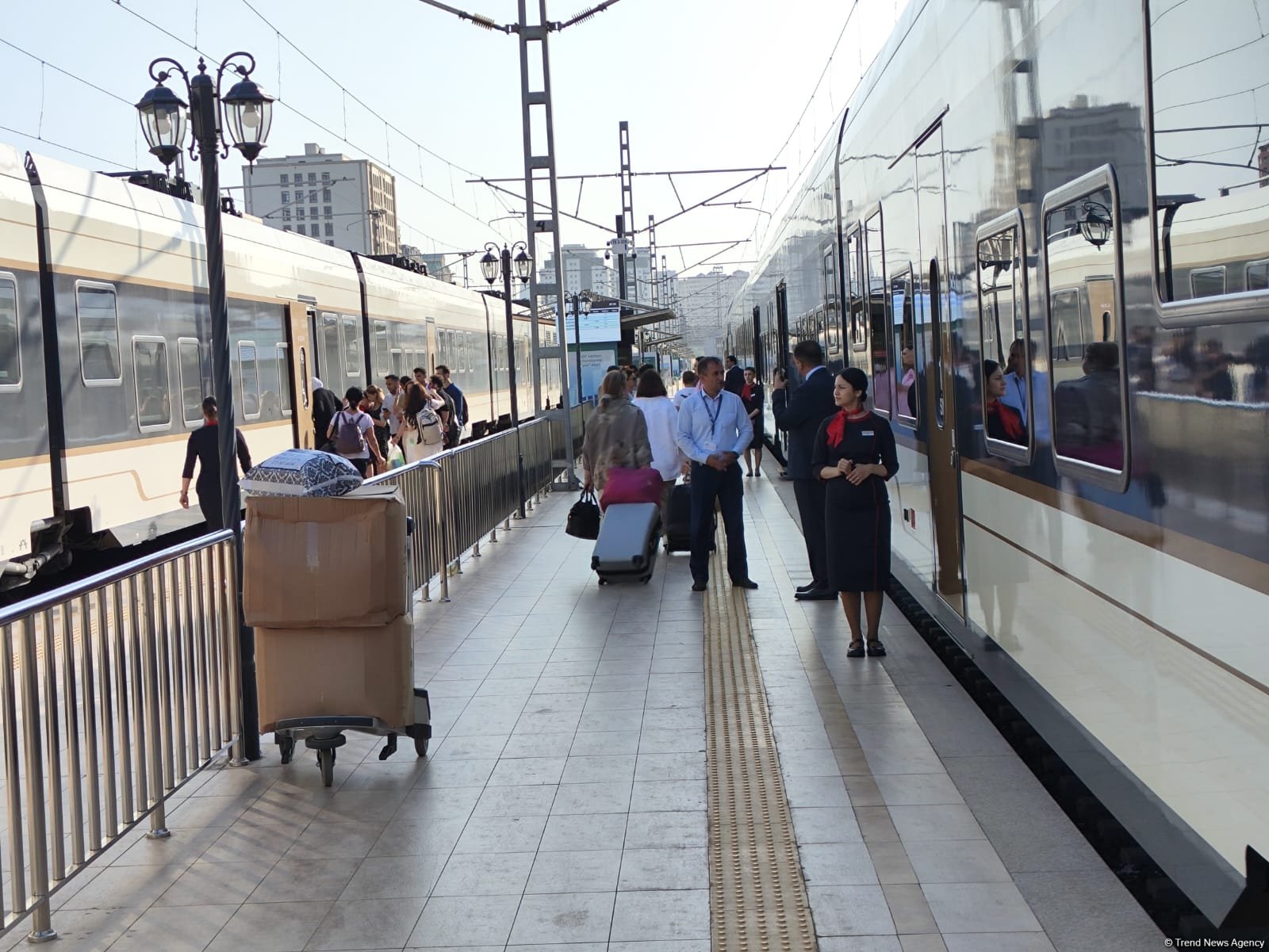 Bakı-Qazax sürətli sərnişin qatarı istifadəyə verilib (FOTO)