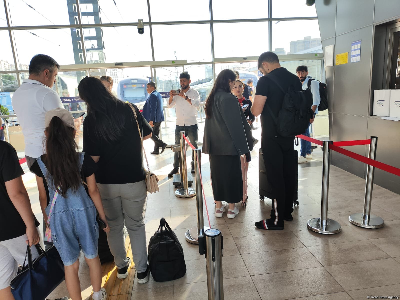 Bakı-Qazax sürətli sərnişin qatarı istifadəyə verilib (FOTO)
