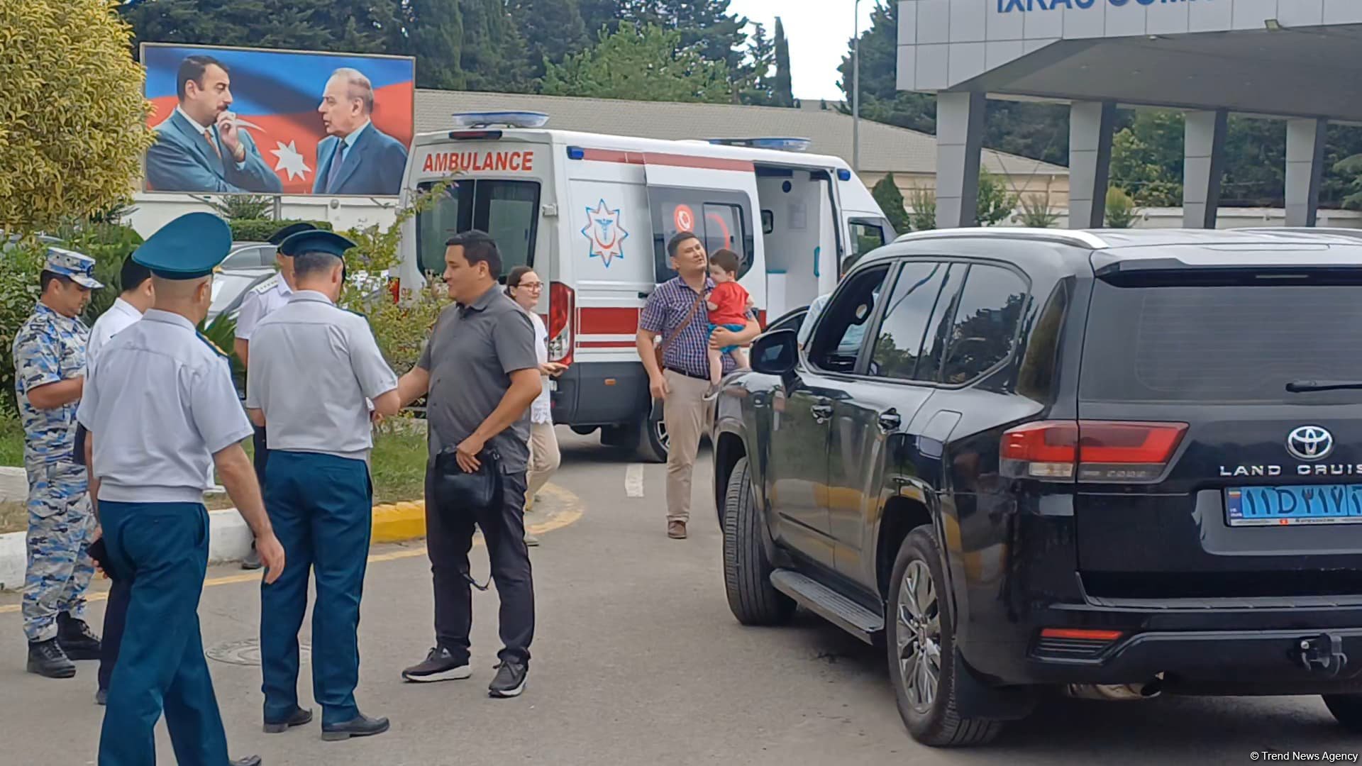 Qırğızıstan vətəndaşları İrandan Azərbaycana təxliyə edilib (FOTO/VİDEO)