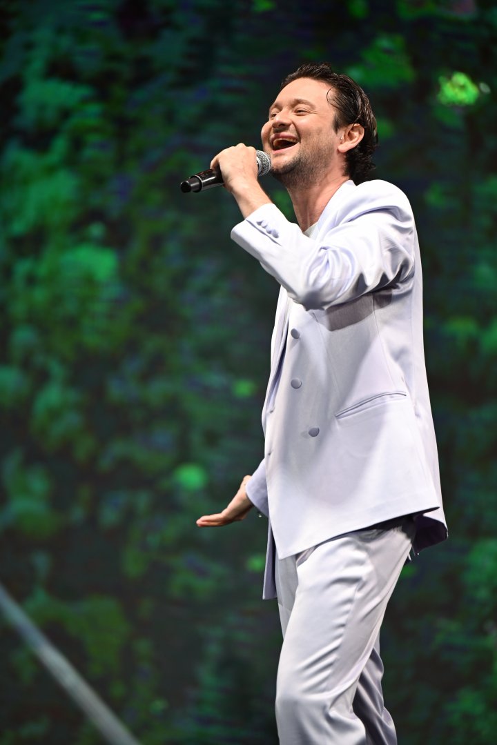 Heydər Əliyev Mərkəzinin parkında Milli Qurtuluş Günü münasibəti ilə konsert olub (FOTO)