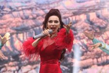 Heydər Əliyev Mərkəzinin parkında Milli Qurtuluş Günü münasibəti ilə konsert olub (FOTO)