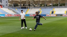 "Qarabağ" UFC-ni qarşıladı - Rafael Fiziev Ağdam klubunun stadionunda (FOTO/VİDEO)