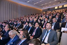 Şuşada “Yeni dünya nizamı: geosiyasi aspektlər və qlobal çağırışlar” mövzusunda beynəlxalq konfrans keçirilib (FOTO)