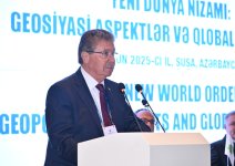 Şuşada “Yeni dünya nizamı: geosiyasi aspektlər və qlobal çağırışlar” mövzusunda beynəlxalq konfrans keçirilib (FOTO)