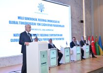Şuşada “Yeni dünya nizamı: geosiyasi aspektlər və qlobal çağırışlar” mövzusunda beynəlxalq konfrans keçirilib (FOTO)